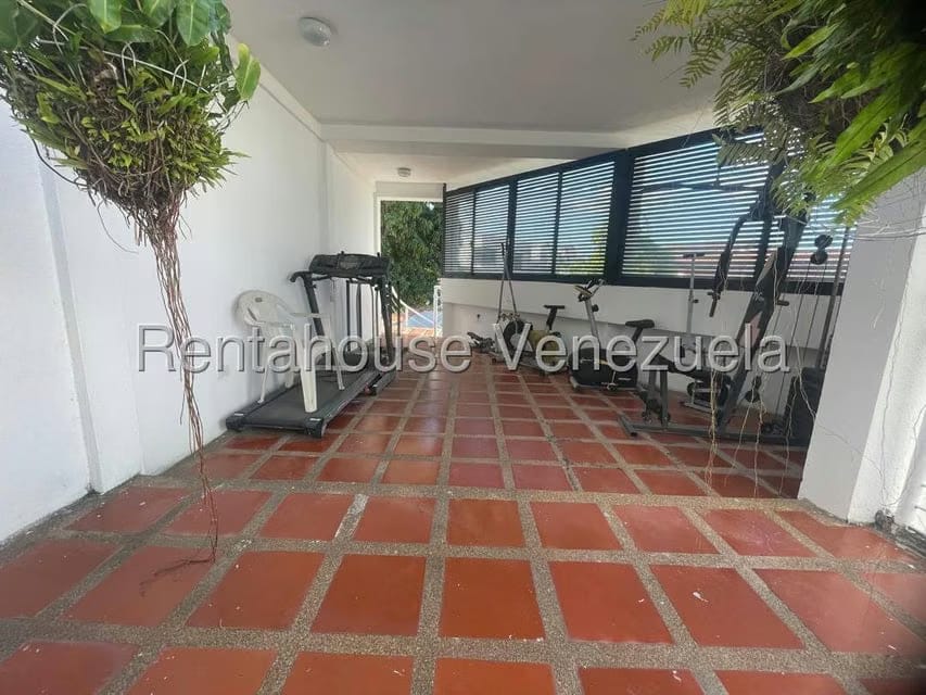 Casa (Multipes Niveles) en Venta en Via el Ujano, Lara - 53