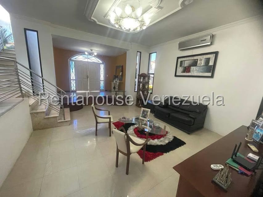 Casa (Multipes Niveles) en Venta en Via el Ujano, Lara - 8