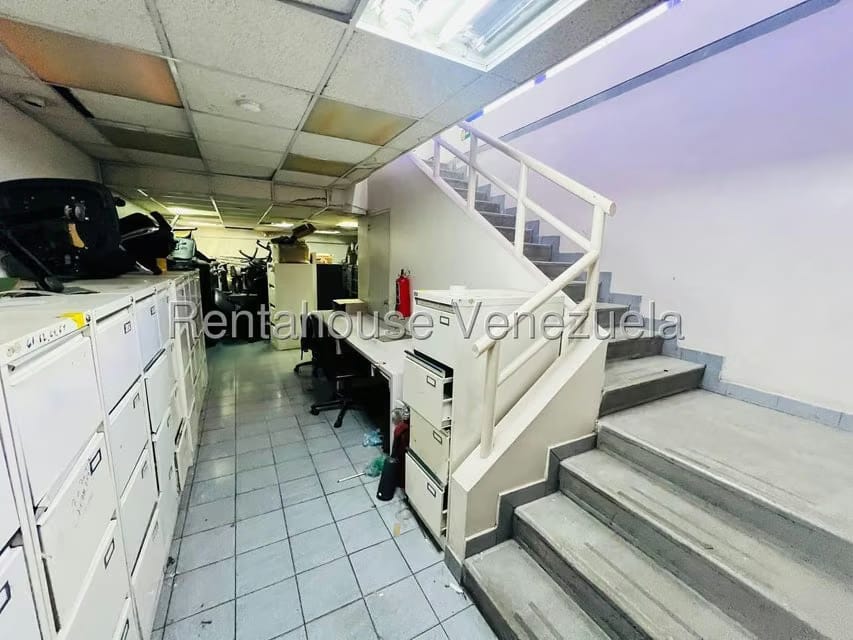 Comercial (Local Comercial) en Venta en Urbanizacion El Centro, Aragua - 28