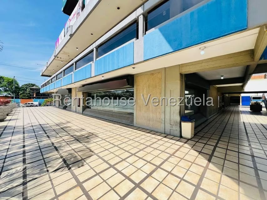 Comercial (Local Comercial) en Venta en Urbanizacion El Centro, Aragua - 40