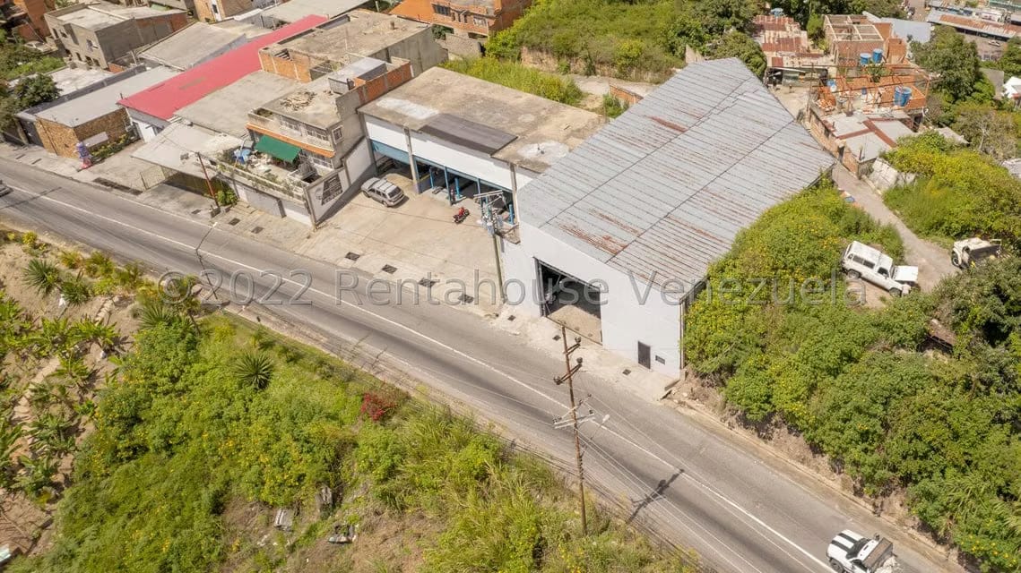 Comercial (Galpon - Deposito) en Venta en Baruta, Distrito Metropolitano - 3