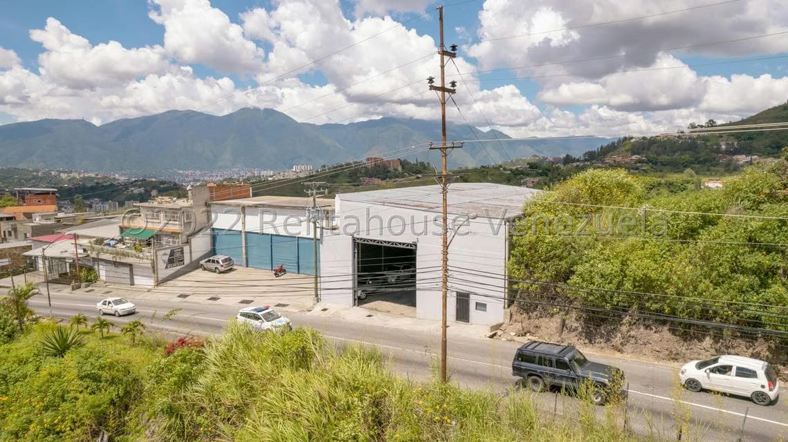Comercial (Galpon - Deposito) en Venta en Baruta, Distrito Metropolitano - 5