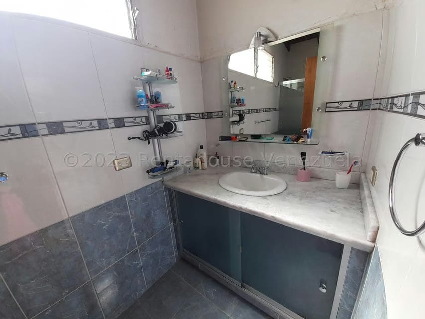 Casa (Duplex) en Venta en El Marques, Distrito Metropolitano - 14