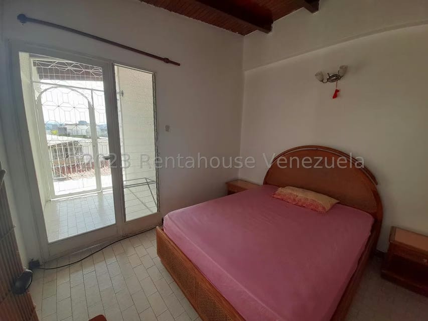 Casa (Duplex) en Venta en El Marques, Distrito Metropolitano - 17