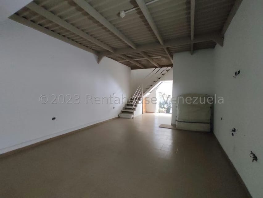 Comercial (Local Comercial) en Venta en El Limon, Aragua - 5