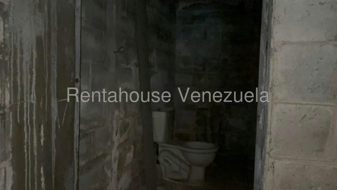 Comercial (Galpon - Deposito) en Venta en Centro San Juan, Guarico - 9
