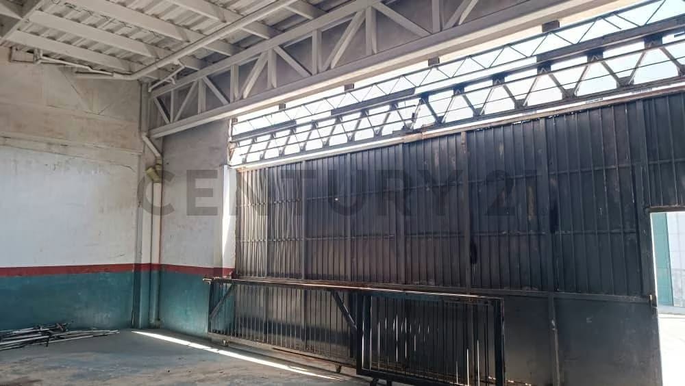 En venta Galpón para uso industrial - 3