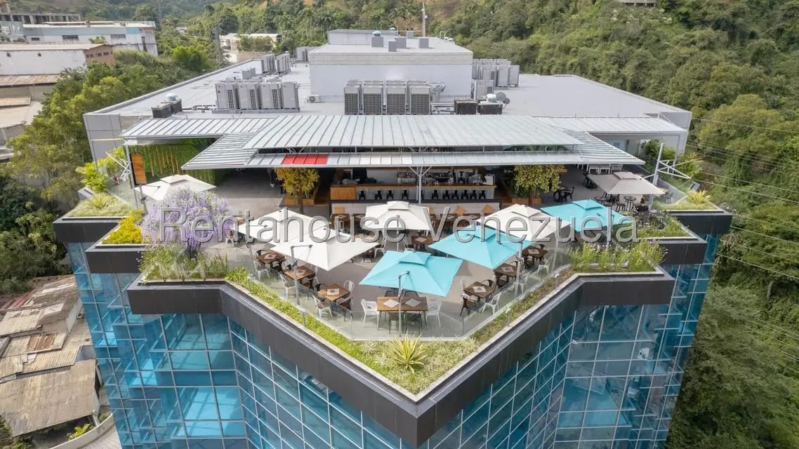 Comercial (Oficina) en Alquiler en Los Naranjos del Cafetal, Distrito Metropolitano - 13