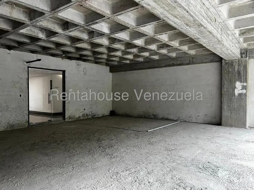 Comercial (Oficina) en Alquiler en Los Naranjos del Cafetal, Distrito Metropolitano - 7