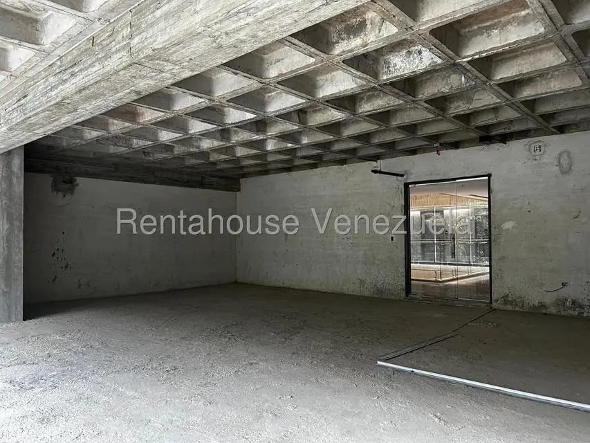 Comercial (Oficina) en Alquiler en Los Naranjos del Cafetal, Distrito Metropolitano - 9