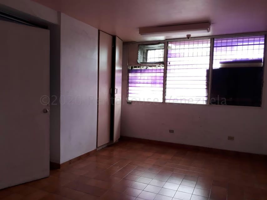 Comercial (Local Comercial) en Alquiler en Zona Centro, Aragua - 12
