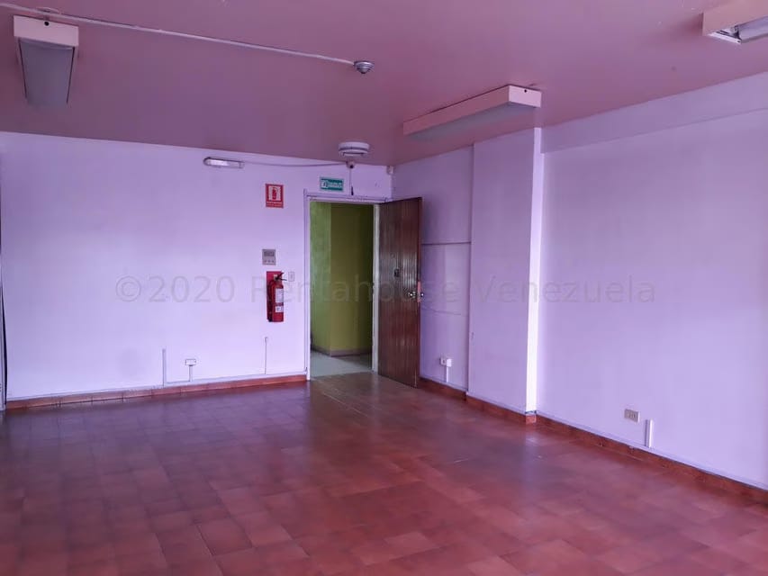 Comercial (Local Comercial) en Alquiler en Zona Centro, Aragua - 5
