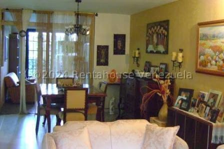 Casa (Duplex) en Venta en Parcelamiento Cortada del guayabo, Miranda - 16
