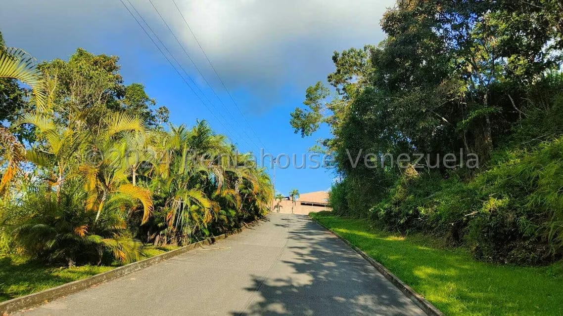 Casa (Duplex) en Venta en Parcelamiento Cortada del guayabo, Miranda - 23