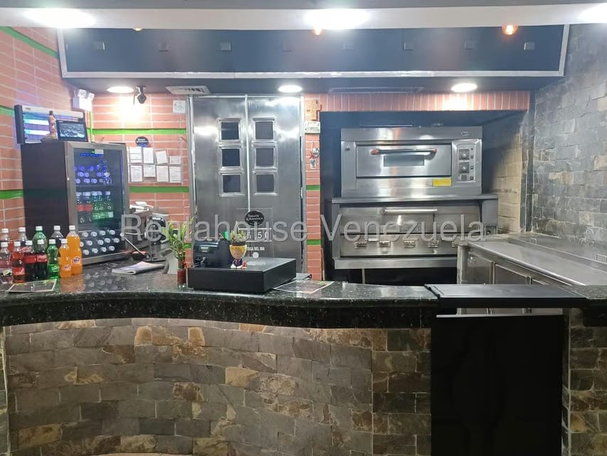 Comercial (Local Comercial) en Alquiler en San Bernardino, Distrito Metropolitano - 5