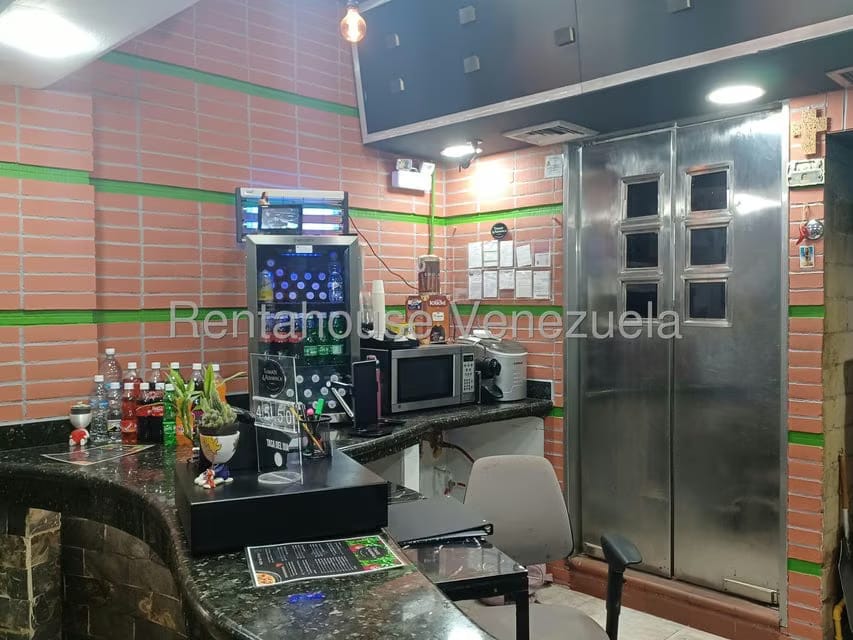 Comercial (Local Comercial) en Alquiler en San Bernardino, Distrito Metropolitano - 7