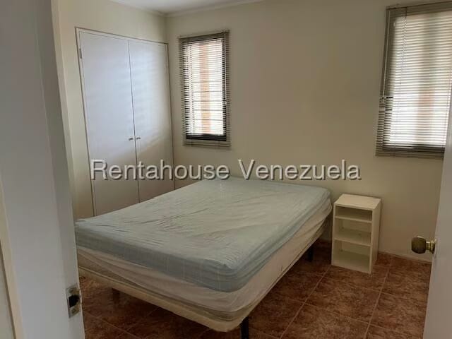 Apartamento (1 Nivel) en Alquiler en Lomas del Avila, Distrito Metropolitano - 17