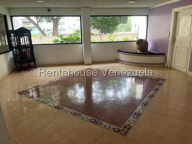 Apartamento (1 Nivel) en Alquiler en Lomas del Avila, Distrito Metropolitano - 7