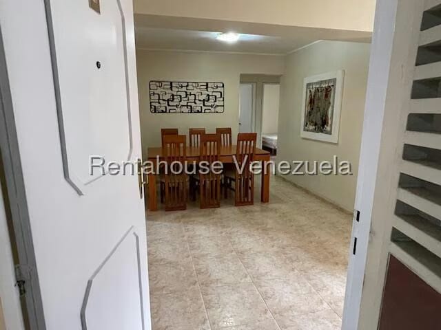 Apartamento (1 Nivel) en Alquiler en Lomas del Avila, Distrito Metropolitano - 9