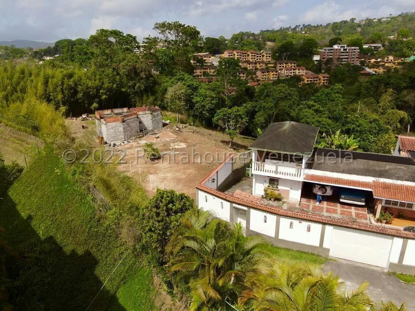 Terreno (Residencial) en Venta en El Hatillo, Distrito Metropolitano - 2