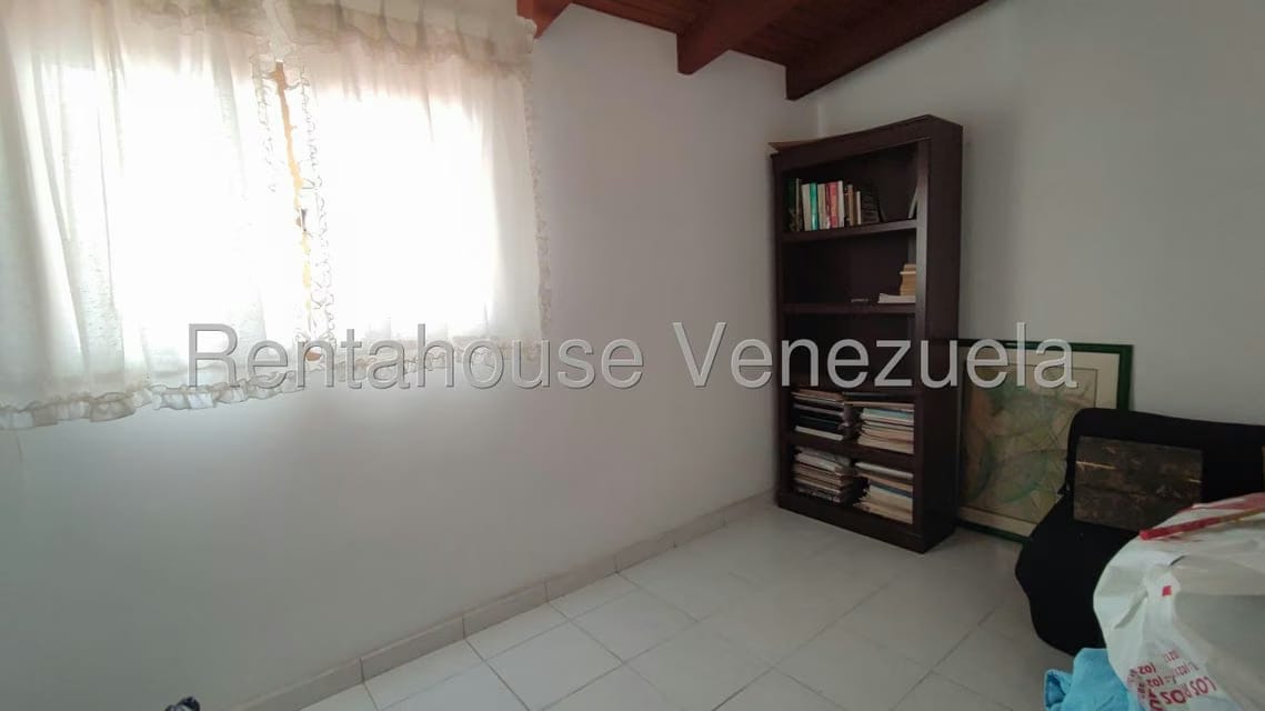 Casa (Multipes Niveles) en Venta en Alto Prado, Distrito Metropolitano - 38