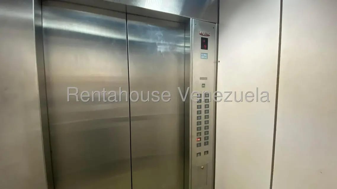 Comercial (Local Comercial) en Alquiler en Dr Portillo, Zulia - 3