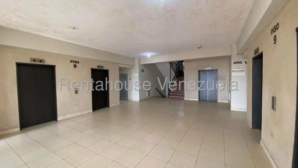 Comercial (Local Comercial) en Alquiler en Dr Portillo, Zulia - 4