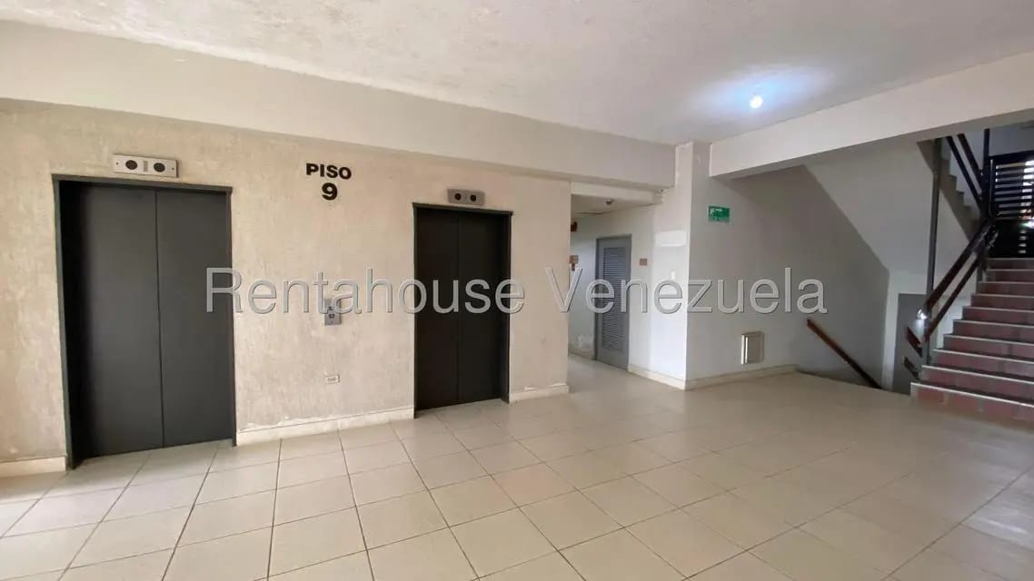 Comercial (Local Comercial) en Alquiler en Dr Portillo, Zulia - 5