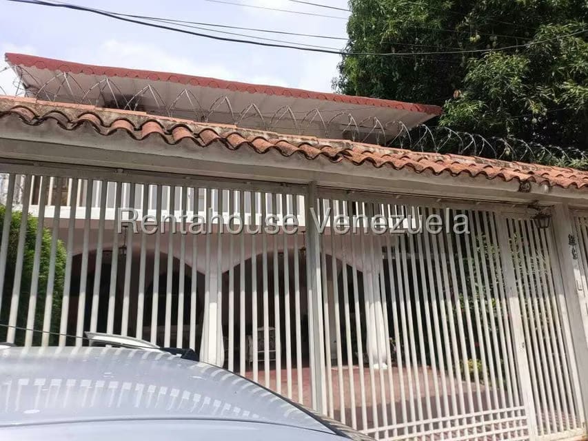 Casa (Multipes Niveles) en Venta en El Limon, Aragua - 2