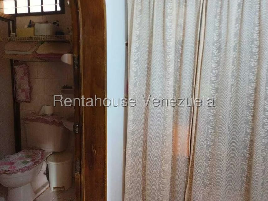 Casa (Multipes Niveles) en Venta en El Limon, Aragua - 14