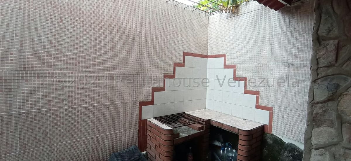 Casa (Multipes Niveles) en Venta en El Limon, Aragua - 23