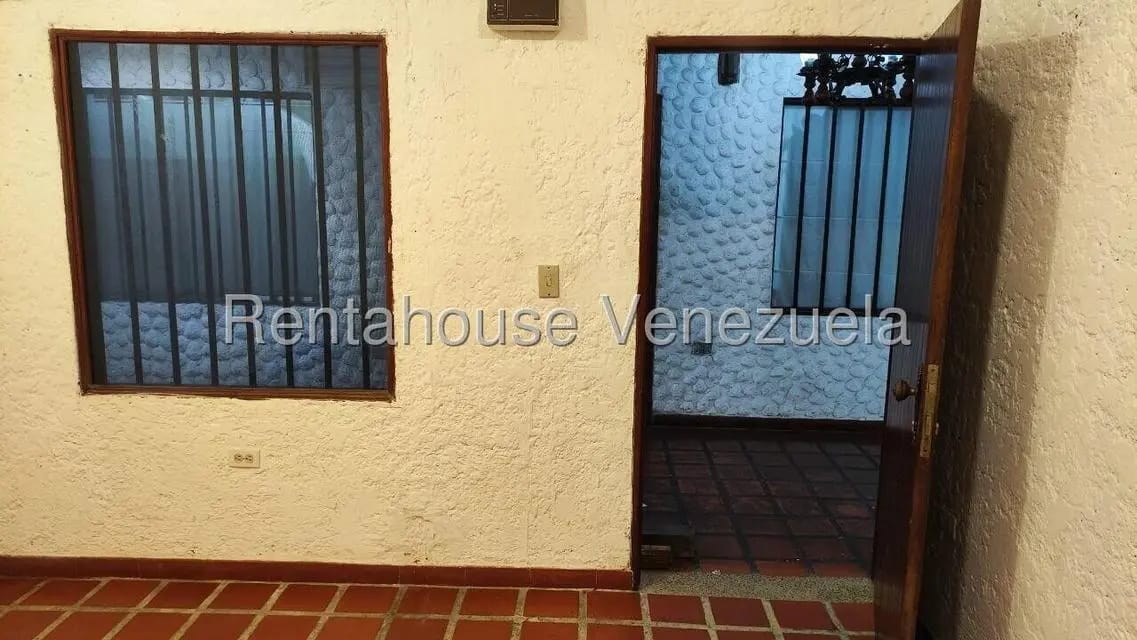Comercial (Local Comercial) en Alquiler en El Hatillo, Distrito Metropolitano - 6