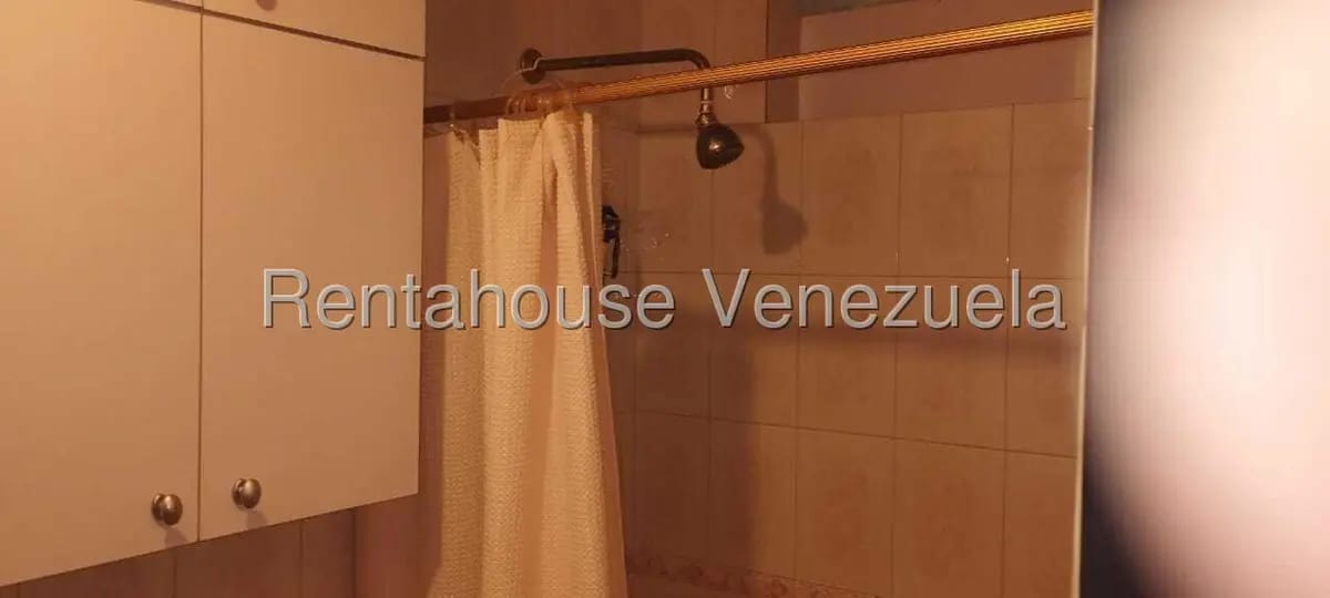 Casa (1 Nivel) en Venta en El Junquito, Distrito Metropolitano - 24