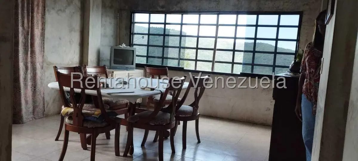 Casa (1 Nivel) en Venta en El Junquito, Distrito Metropolitano - 6