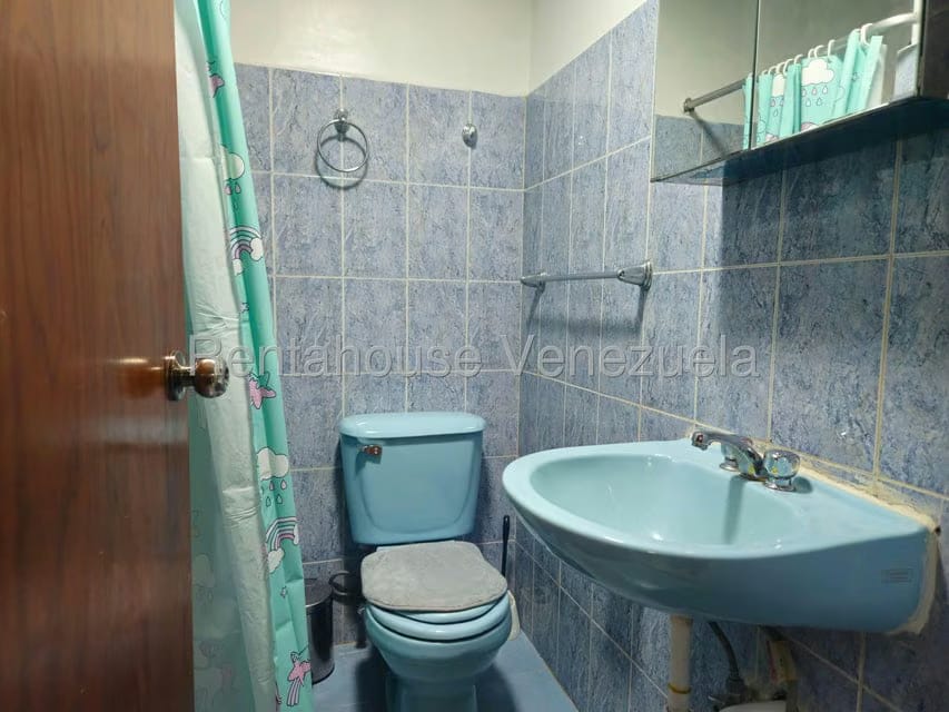 Apartamento (1 Nivel) en Alquiler en Chacao, Distrito Metropolitano - 16