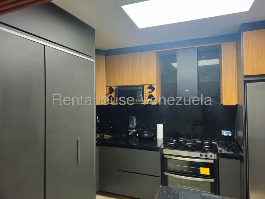 Apartamento (1 Nivel) en Alquiler en Chacao, Distrito Metropolitano - 3