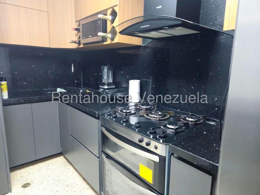 Apartamento (1 Nivel) en Alquiler en Chacao, Distrito Metropolitano - 5