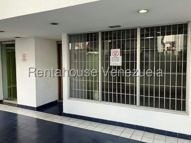 Comercial (Local Comercial) en Venta en Parroquia Catedral, Distrito Metropolitano - 3