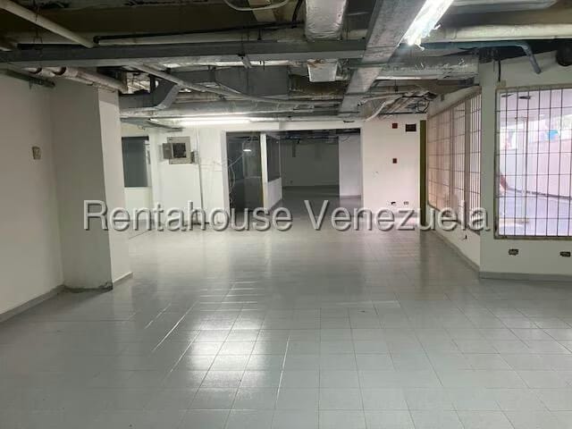 Comercial (Local Comercial) en Venta en Parroquia Catedral, Distrito Metropolitano - 7