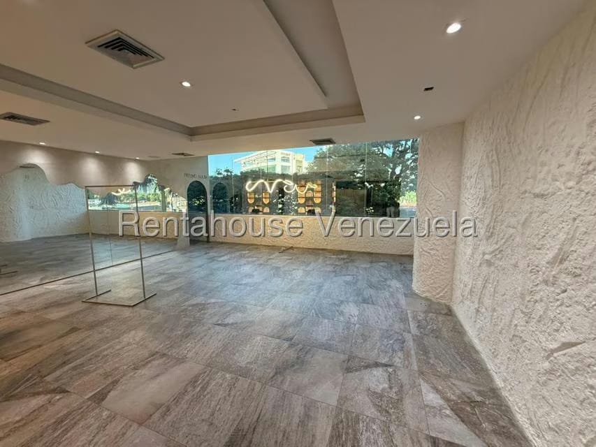 Comercial (Local Comercial) en Alquiler en La Viña, Carabobo - 6