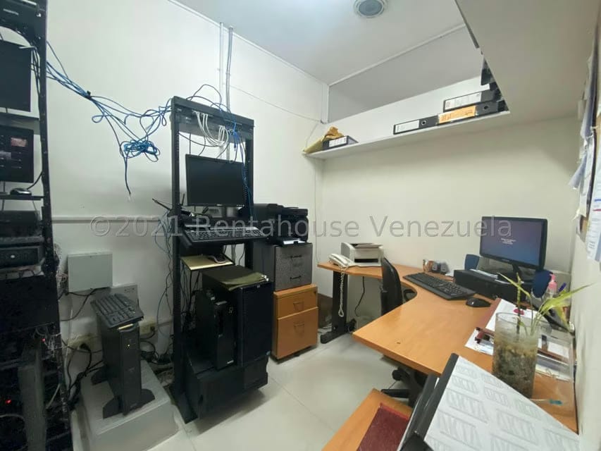 Comercial (Local Comercial) en Venta en Las Mercedes, Distrito Metropolitano - 16