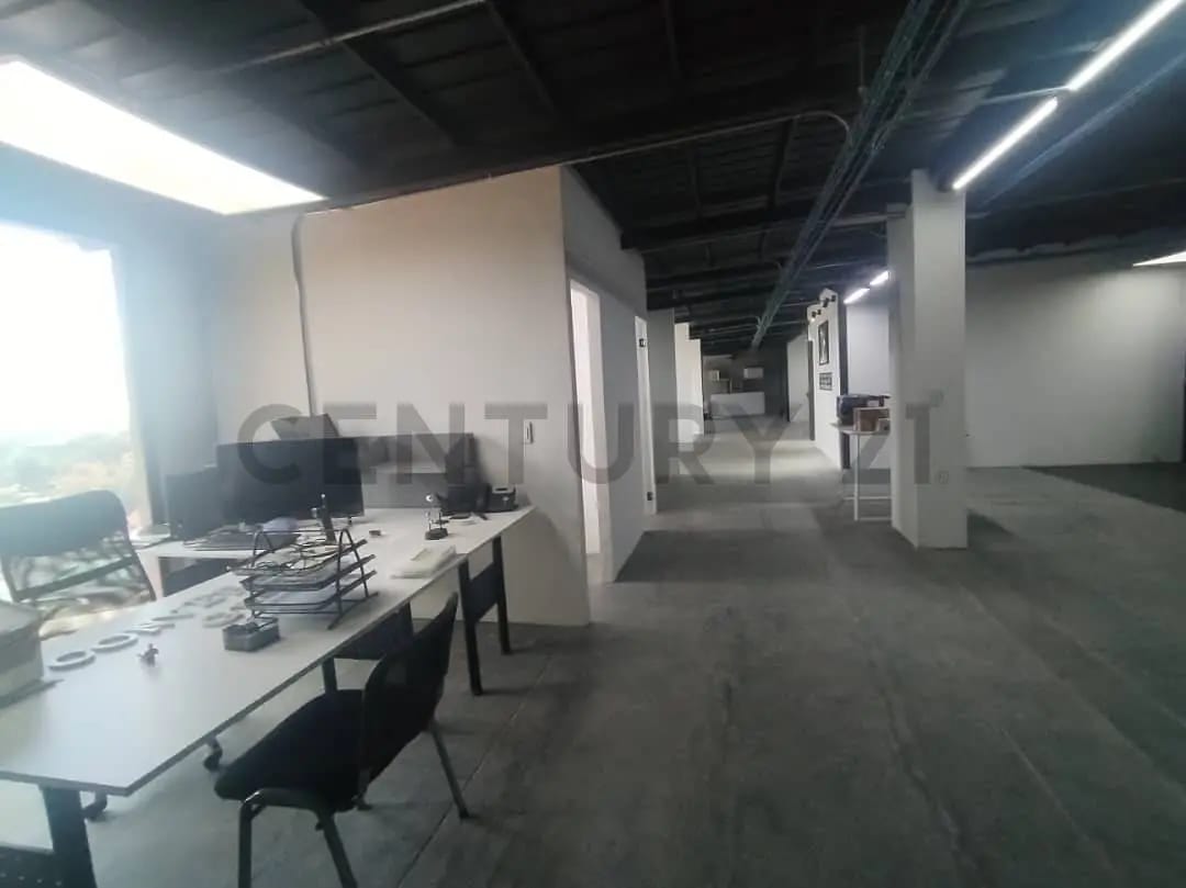GALPON EN VENTA EN EXCELENTES CONDICIONES EN EL SECTOR LA UNION, EL HATILLO - 4