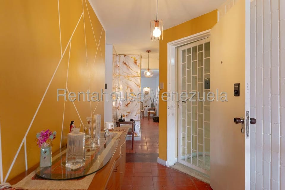 Apartamento (1 Nivel) en Venta en Las Mercedes, Distrito Metropolitano - 21