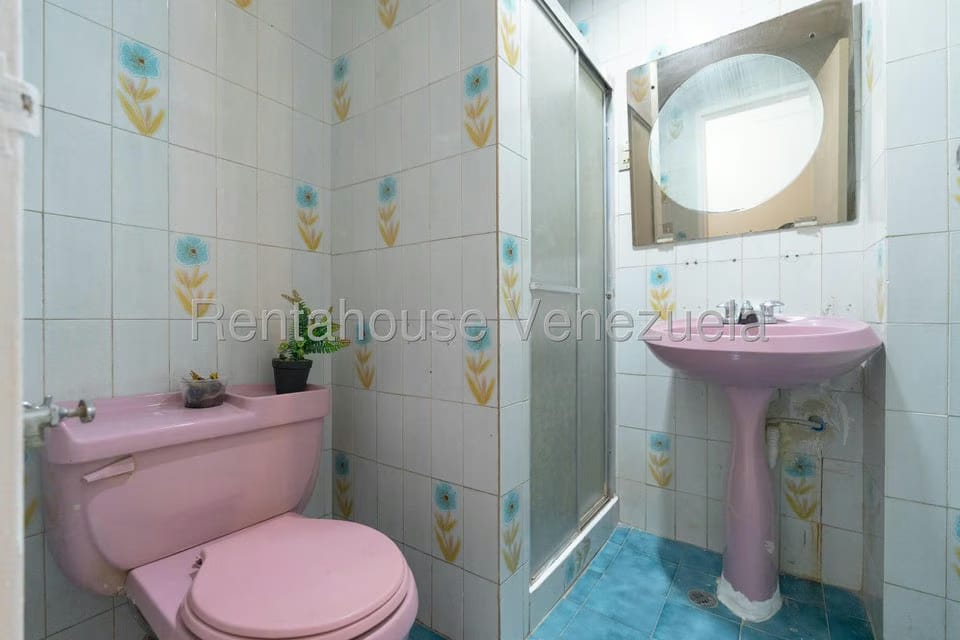 Apartamento (1 Nivel) en Venta en Las Mercedes, Distrito Metropolitano - 24