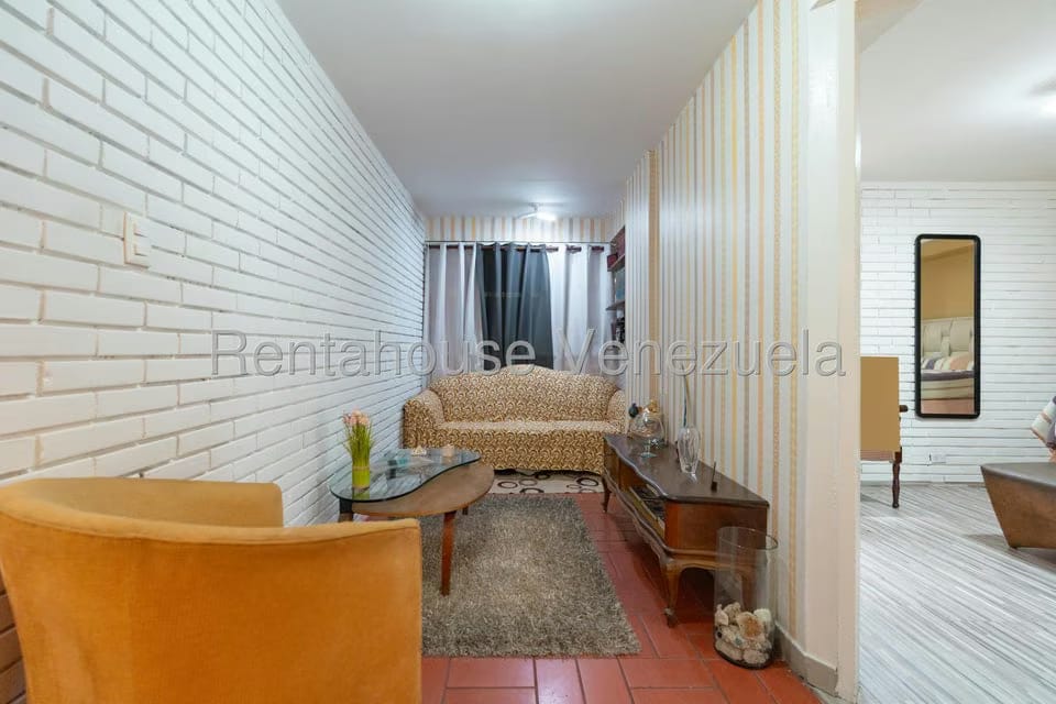 Apartamento (1 Nivel) en Venta en Las Mercedes, Distrito Metropolitano - 28
