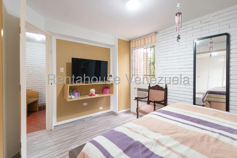 Apartamento (1 Nivel) en Venta en Las Mercedes, Distrito Metropolitano - 34