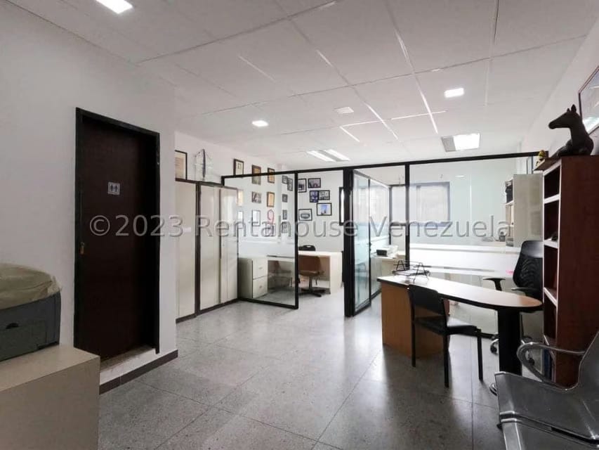 Comercial (Local Comercial) en Venta en Centro, Lara - 23