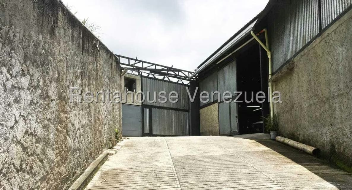 Terreno (Industrial) en Venta en Las Salias, Miranda - 2