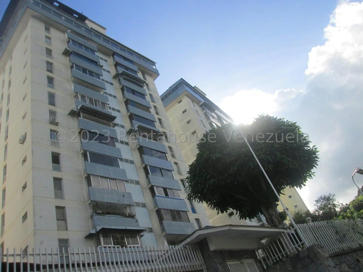 APARTAMENTO EN VENTA – ELENA MARIN NOBREGA