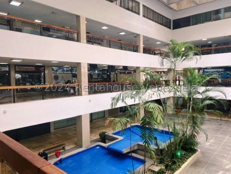 Comercial (Local Comercial) en Venta en Prados del Este, Distrito Metropolitano - 12